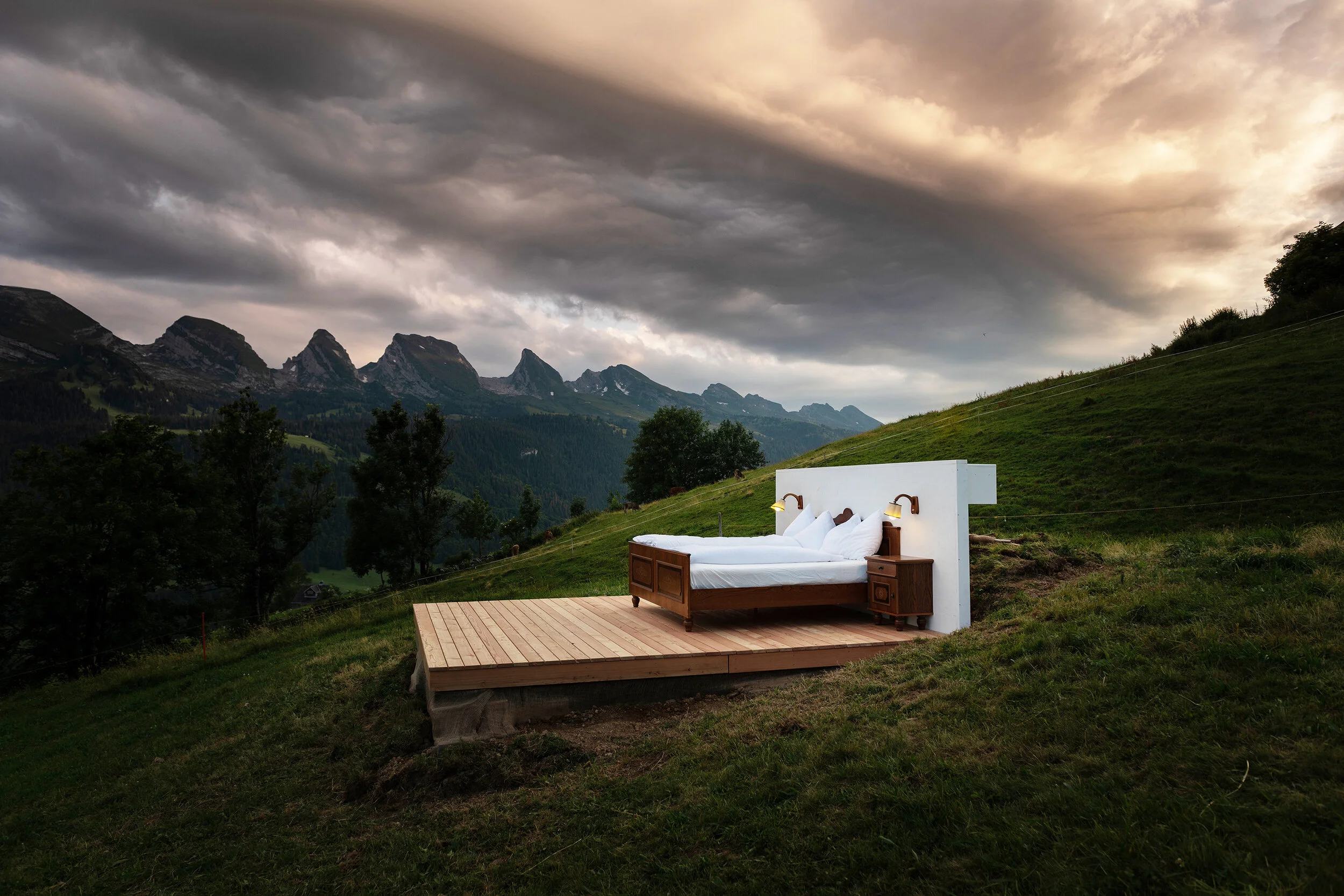 Zero Real Estate Pop-Up Hotel, Switzerland — Room + Wild